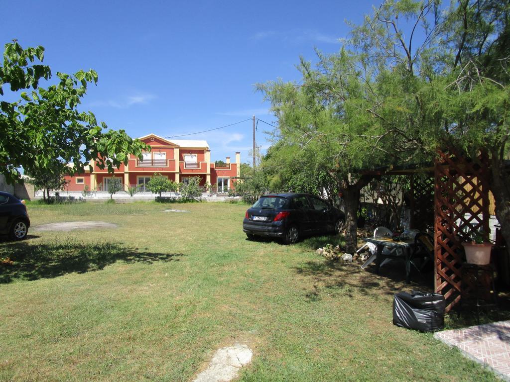 Pantelis Apartments Agios Georgios  Bilik gambar