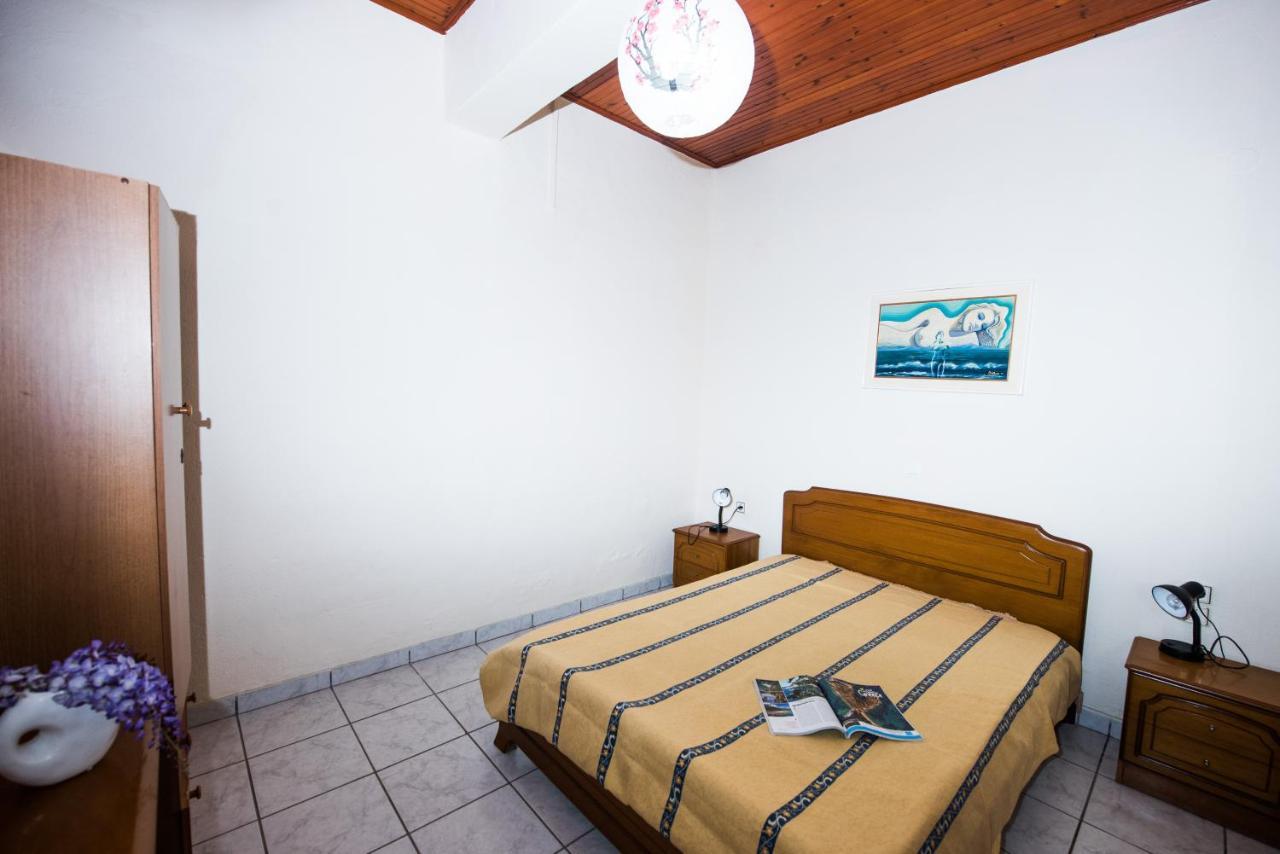 Pantelis Apartments Agios Georgios  Luaran gambar
